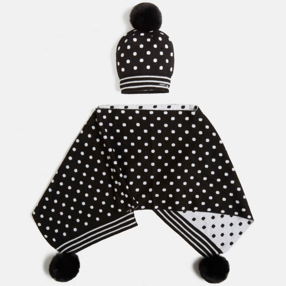 Guess Girls Black & White Hat & Poncho Set