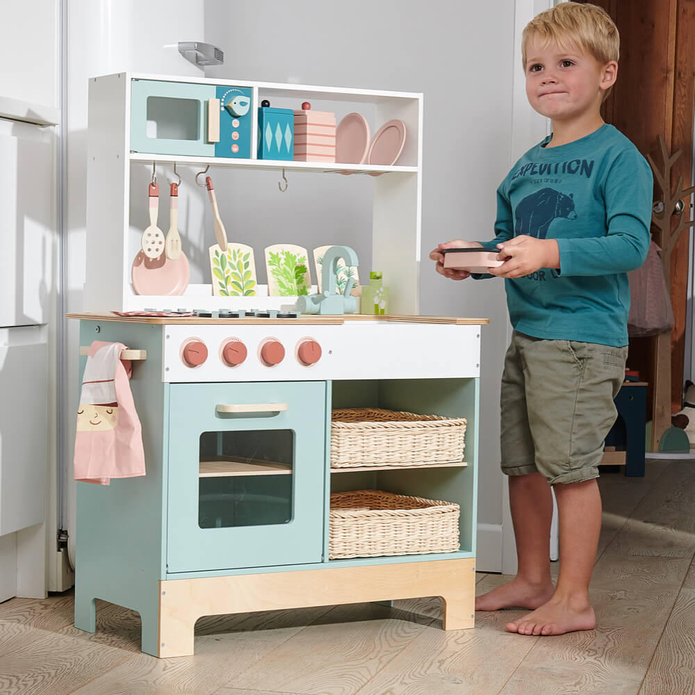 Tender Leaf Kitchen Range