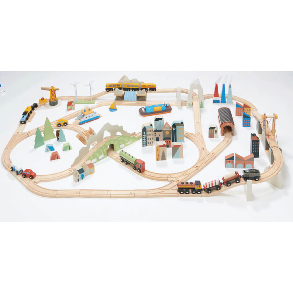 Tender Leaf Mountain View Train Set