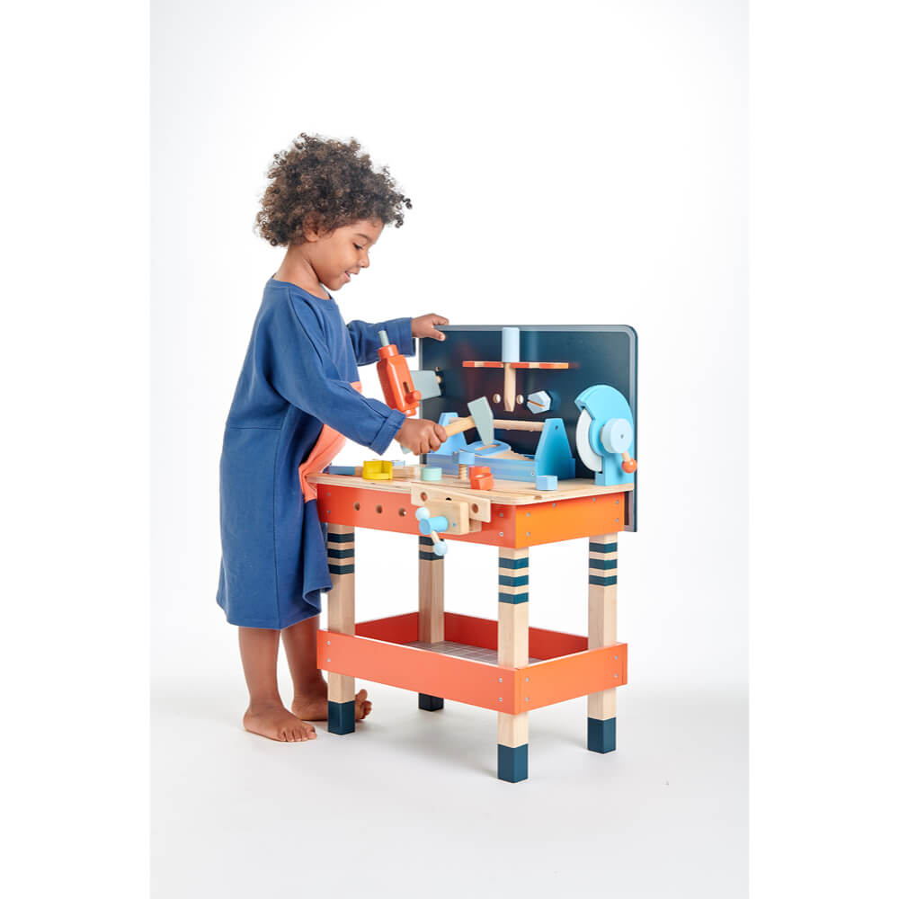 Tender Leaf Tool Bench